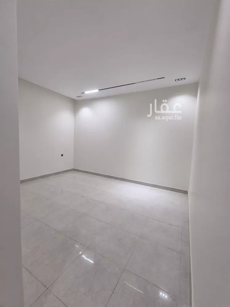 Floor for Sale in Riyadh Tuwaiq صورة 5