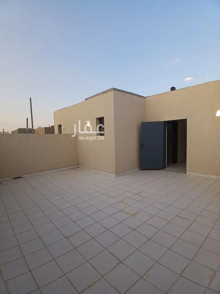 دور للبيع في شارع الذهبي, حي طيبة, مدينة الرياض, منطقة الرياض 11