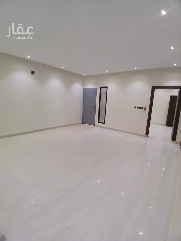 دور للبيع في شارع الذهبي, حي طيبة, مدينة الرياض, منطقة الرياض 13
