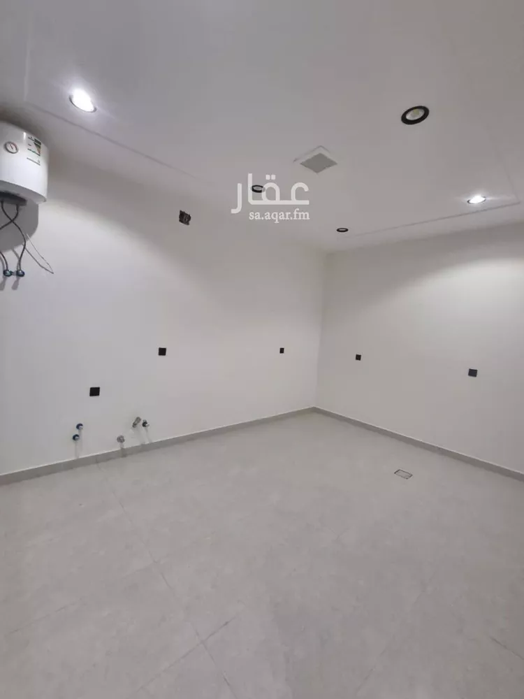 شقة للبيع في شارع حميد الطويل, حي عكاظ, مدينة الرياض, منطقة الرياض صورة 4