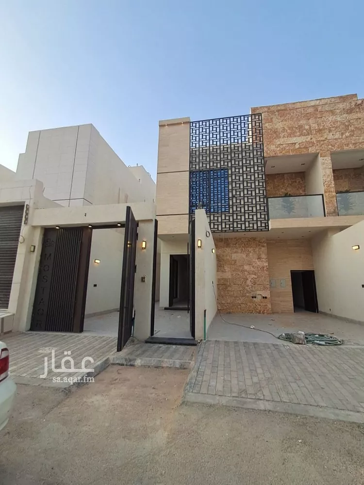 دور للبيع في شارع فريد ياسين قرشي, حي طويق, مدينة الرياض, منطقة الرياض