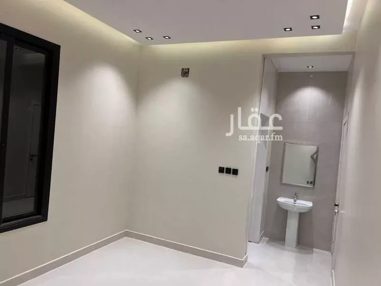 دور للبيع في شارع يحيى الأنسي ، حي الشرق ، الرياض ، منطقة الرياض صورة 2