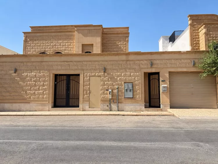 Villa for Sale in Riyadh Hittin