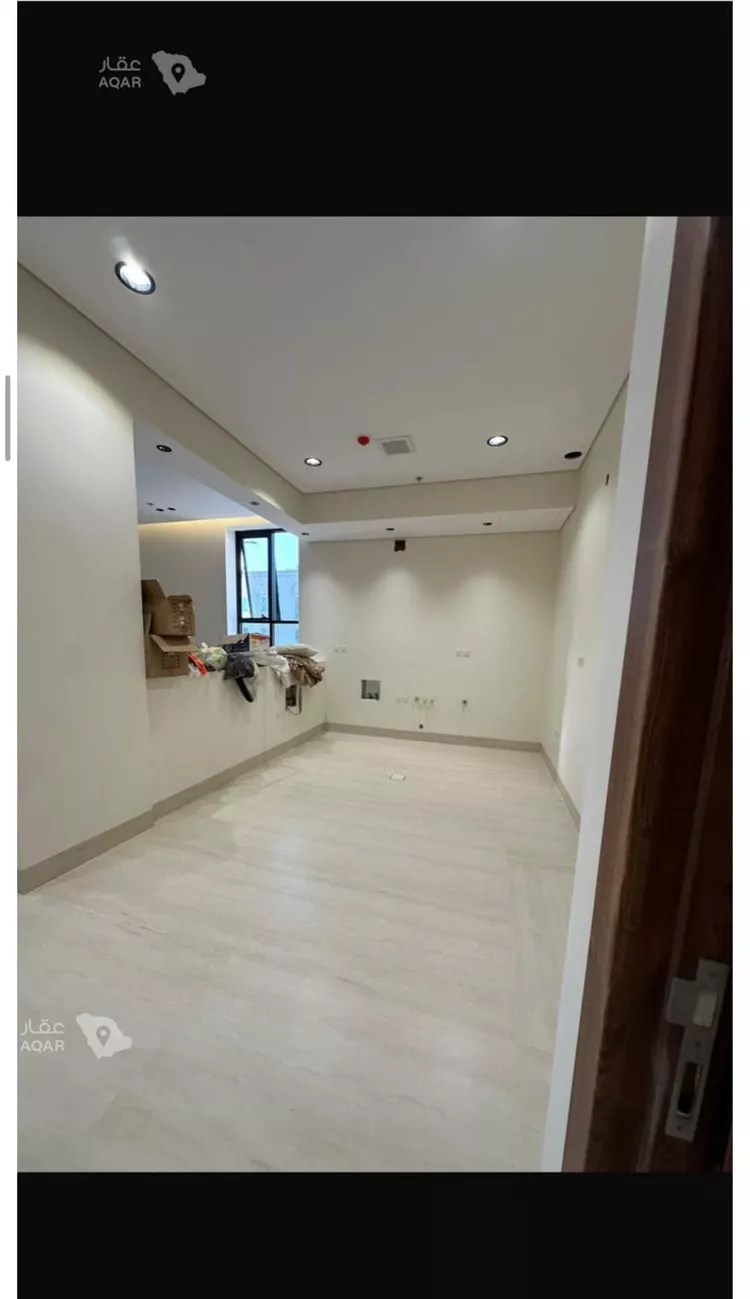 عمارة للبيع في شارع أحمد بن هاشم, حي المهدية, مدينة الرياض, منطقة الرياض 7