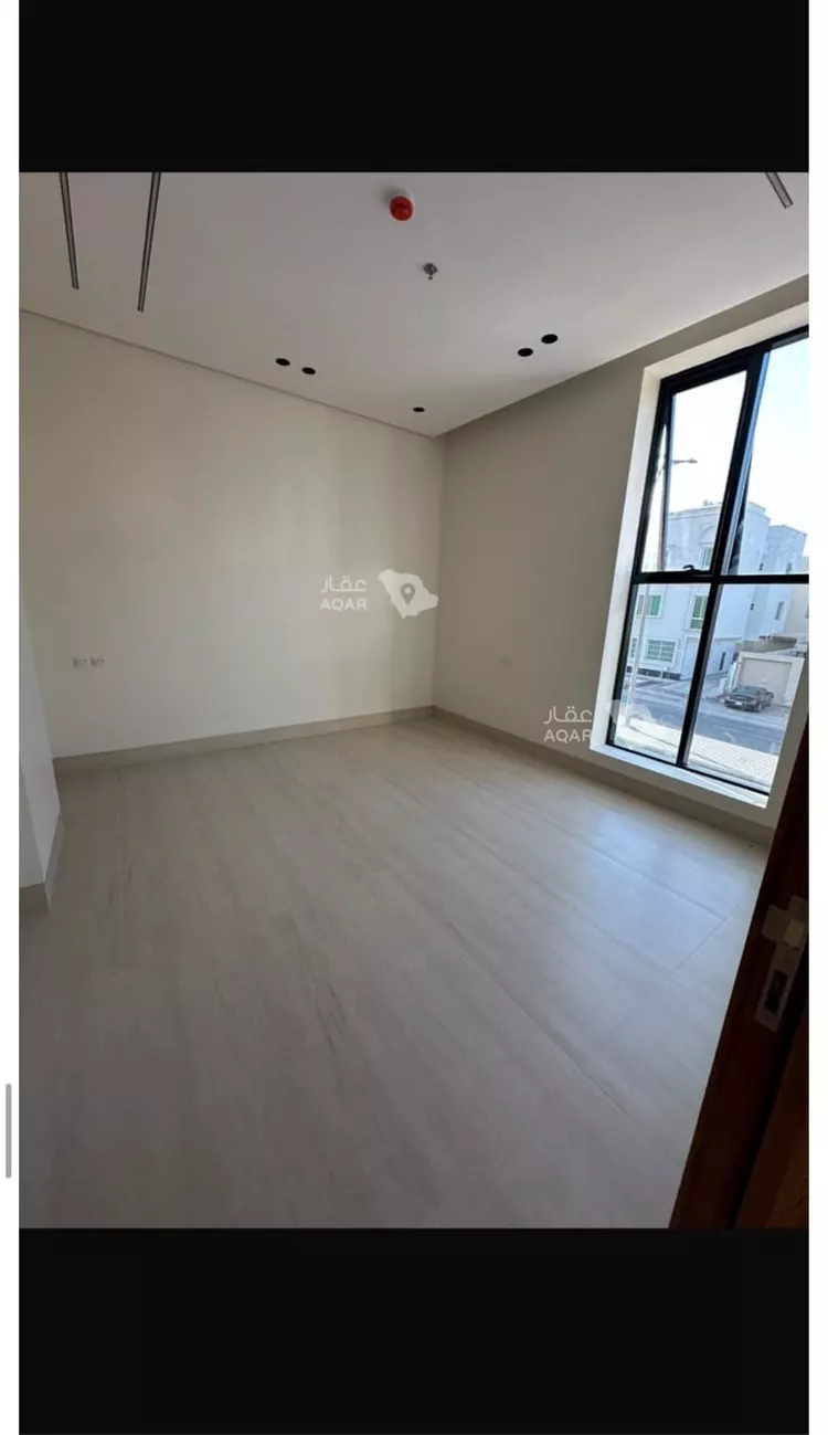 عمارة للبيع في شارع أحمد بن هاشم, حي المهدية, مدينة الرياض, منطقة الرياض 3