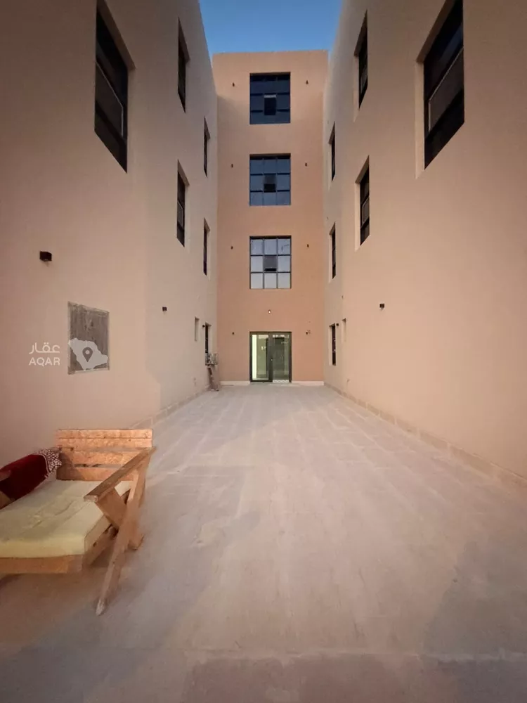 Building for Sale in Riyadh Al Mahdiyah 15