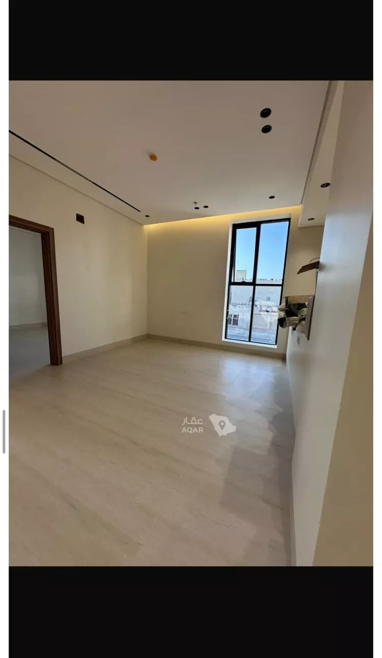 عمارة للبيع في شارع أحمد بن هاشم, حي المهدية, مدينة الرياض, منطقة الرياض 5