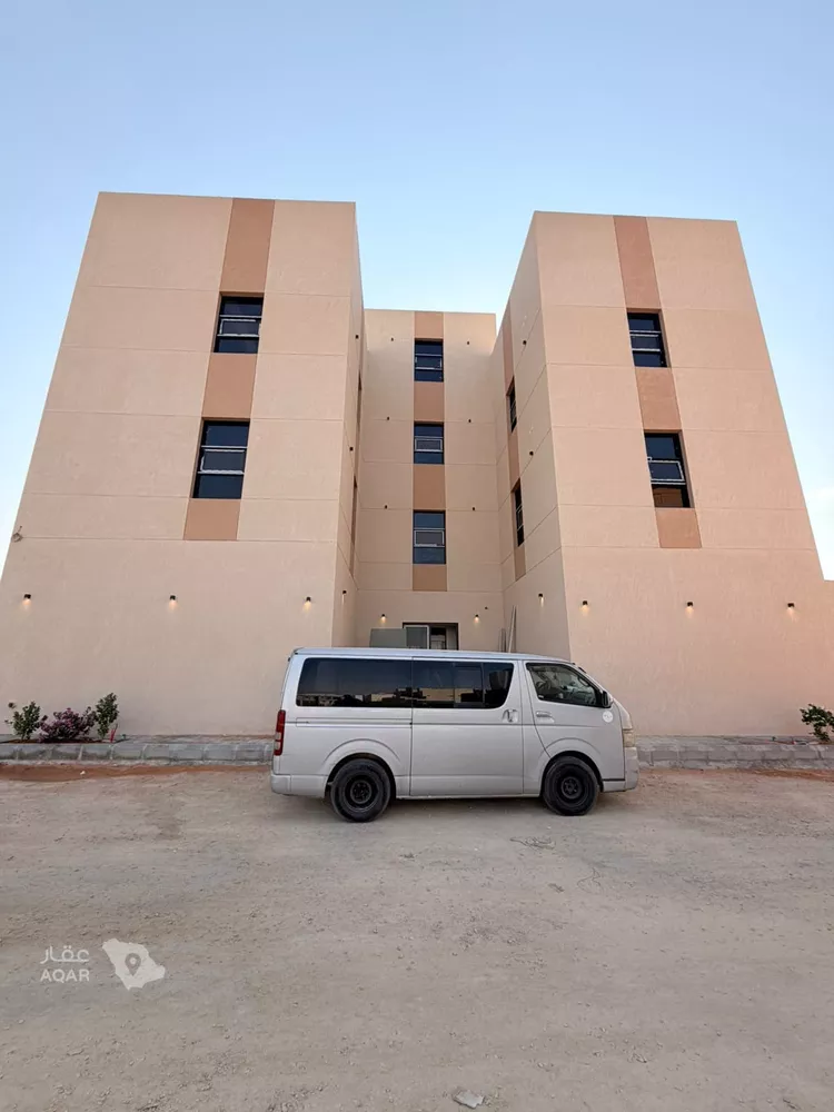 Apartment for Rent in Riyadh Al Mahdiyah 2