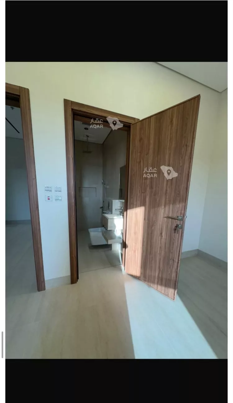عمارة للبيع في شارع أحمد بن هاشم, حي المهدية, مدينة الرياض, منطقة الرياض