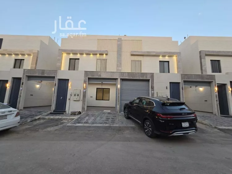 دور للبيع في شارع شقرون المغراوي, حي عكاظ, مدينة الرياض, منطقة الرياض 1 صورة