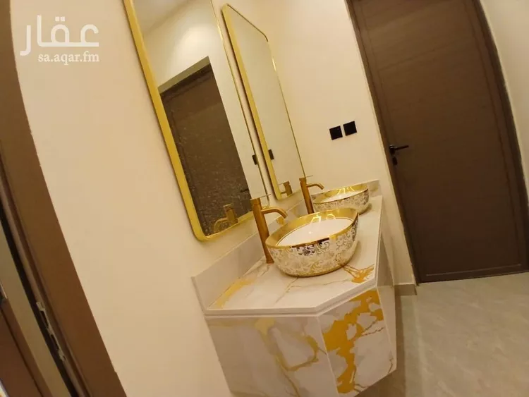 دور للبيع في شارع طرفاء, حي بدر, مدينة الرياض, منطقة الرياض 8