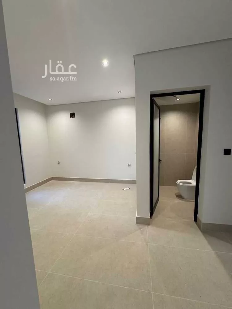 فيلا للبيع في شارع عبدالرحمن ابن كعب الانصاري, حي الأمواج, مدينة الخبر, المنطقة الشرقية 7