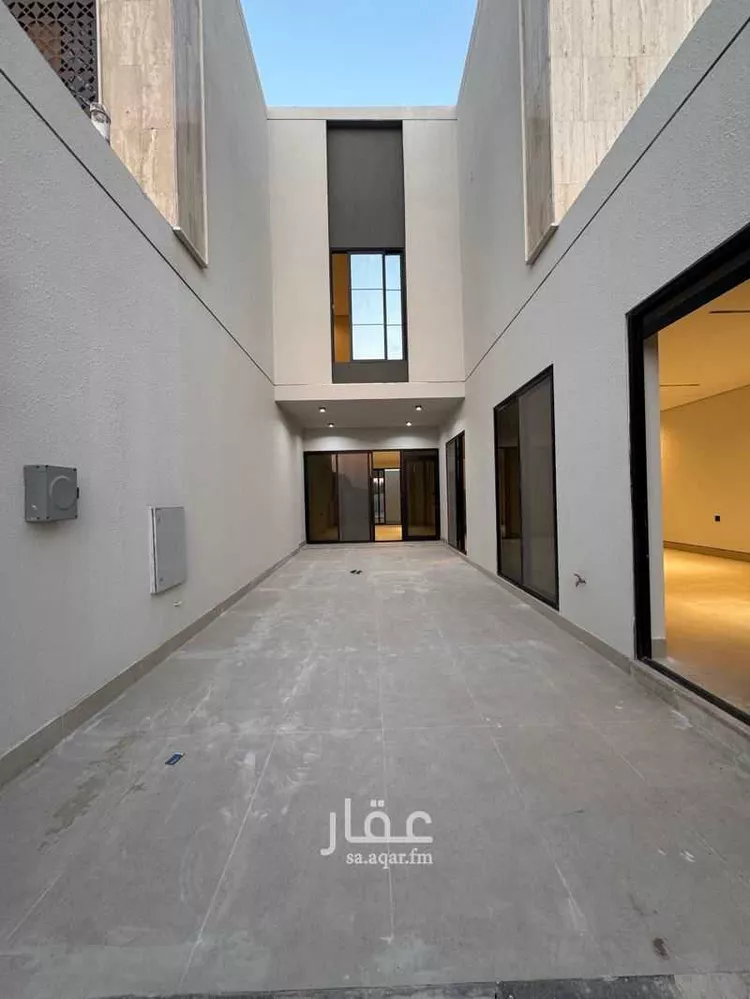 فيلا للبيع في شارع عبدالرحمن ابن كعب الانصاري, حي الأمواج, مدينة الخبر, المنطقة الشرقية 6