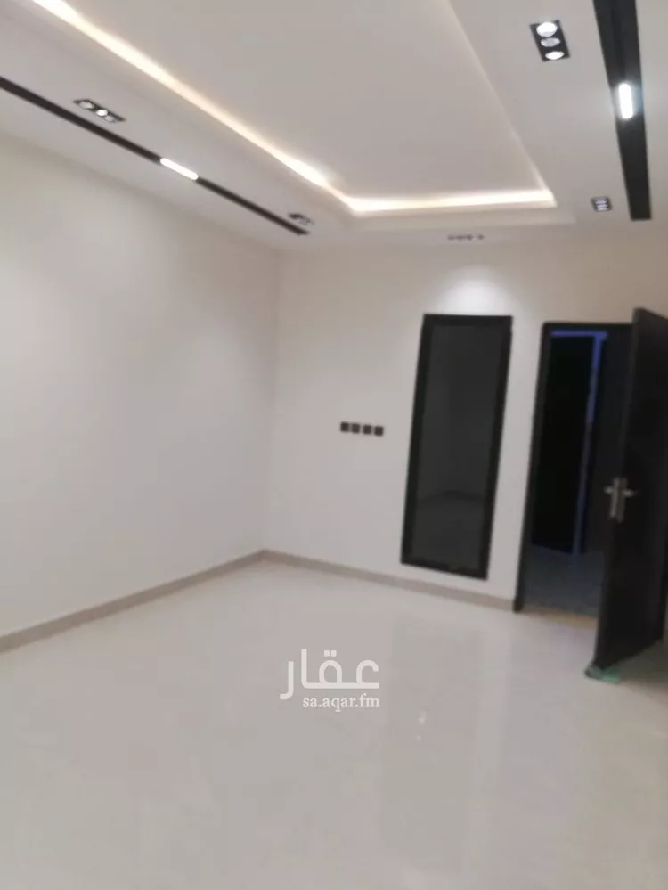 فيلا للبيع في شارع العويقليه, حي طيبة, مدينة الرياض, منطقة الرياض 7