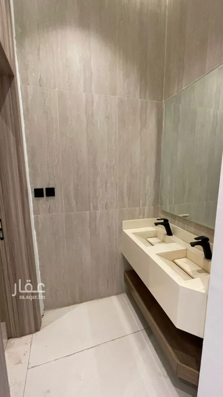 فيلا للبيع في شارع الصفة, حي طويق, مدينة الرياض, منطقة الرياض 12