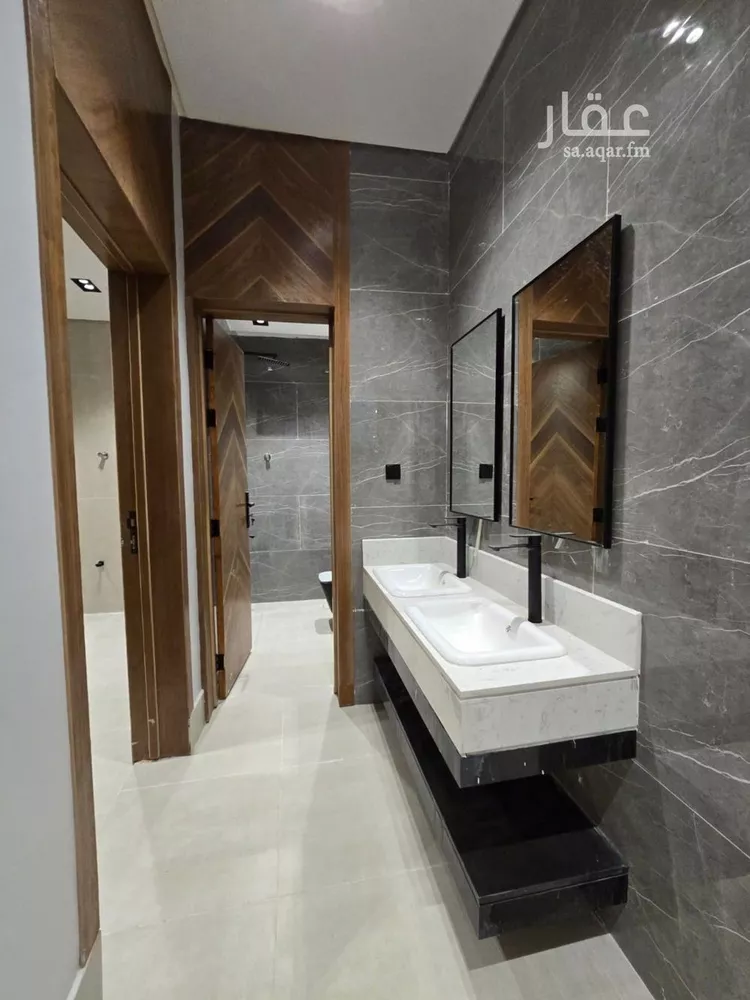 Villa for Sale in Riyadh Okaz 18