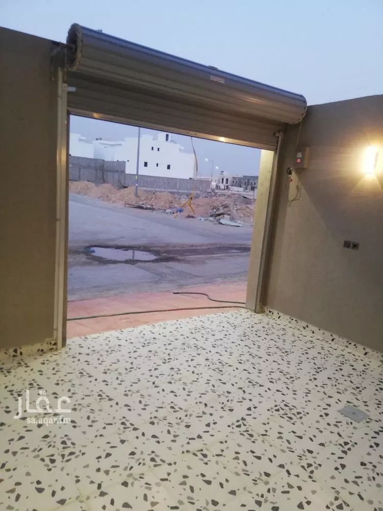فيلا للبيع في شارع العويقليه, حي طيبة, مدينة الرياض, منطقة الرياض 18
