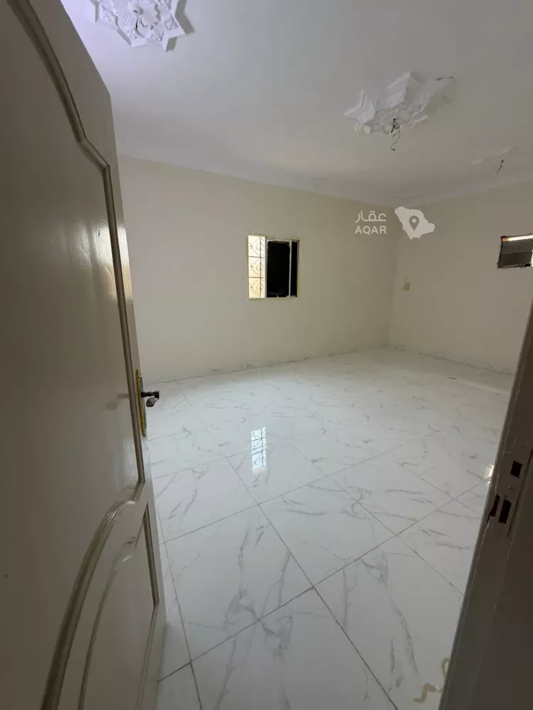 شقة للإيجار في شارع عيدان ابن اشوع الحضرمي, حي العاقول, مدينة المدينة المنورة, منطقة المدينة المنورة 8