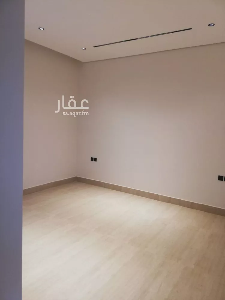 فيلا للبيع في شارع الكاتب, حي الحزم, مدينة الرياض, منطقة الرياض 8