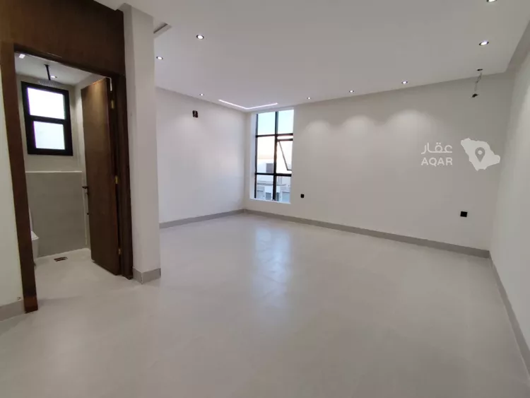 فيلا للبيع في شارع زيد بن أسلم, حي عكاظ, مدينة الرياض, منطقة الرياض 8