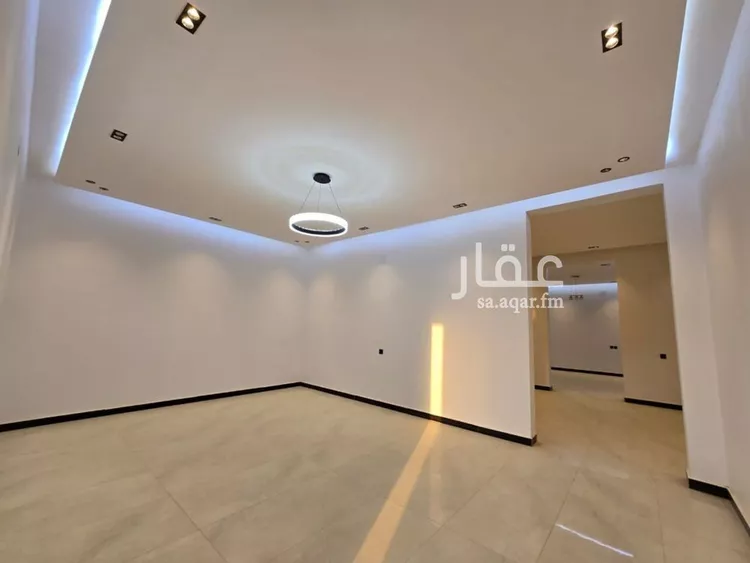 Floor for Sale in Riyadh Al Hazm 7