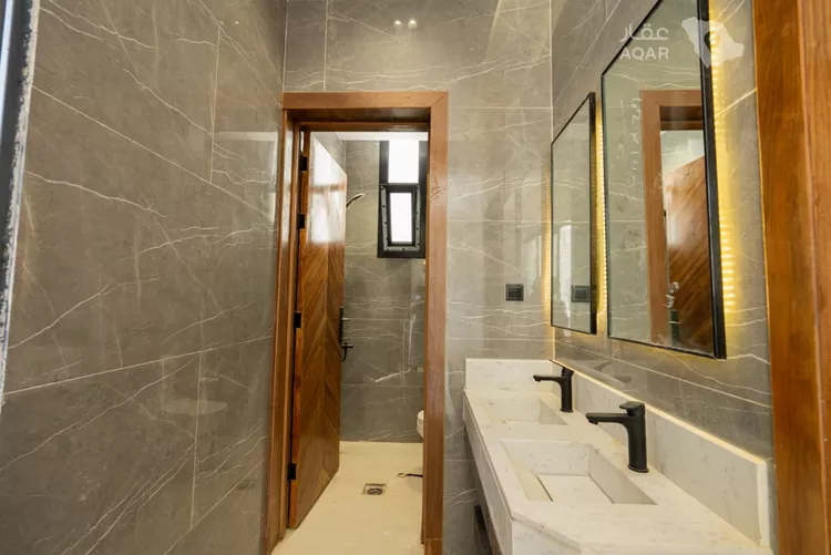 Villa for Sale in Riyadh Okaz 12