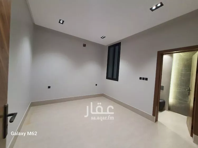 Floor for Sale in Riyadh Tuwaiq صورة 3