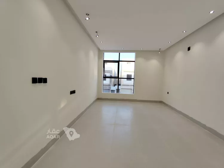 فيلا للبيع في شارع زيد بن أسلم, حي عكاظ, مدينة الرياض, منطقة الرياض 5