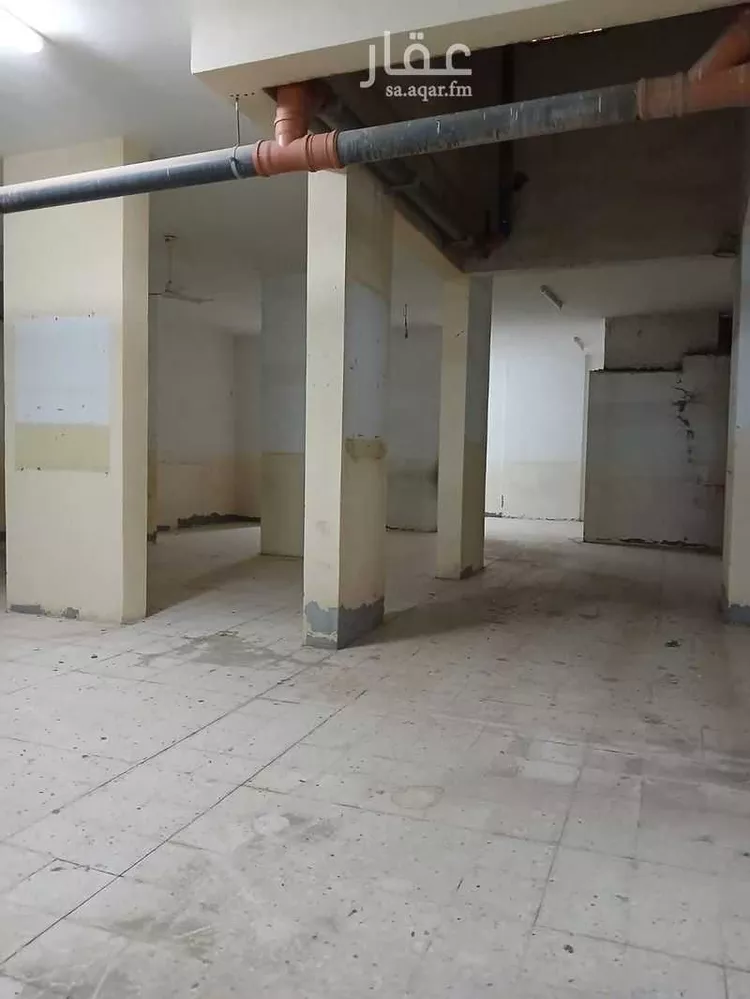 عمارة للإيجار في شارع الحباب ابن عمرو الانصاري ، حي مسجد الدرع ، المدينة المنورة ، منطقة المدينة المنورة 14