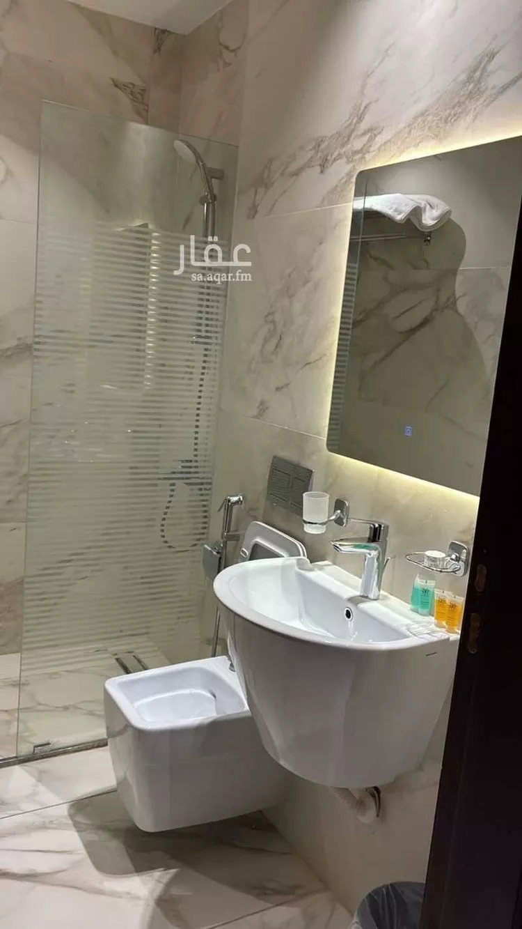 شقة للإيجار في شارع احمد بن جعفر, حي العريض, مدينة المدينة المنورة, منطقة المدينة المنورة 13