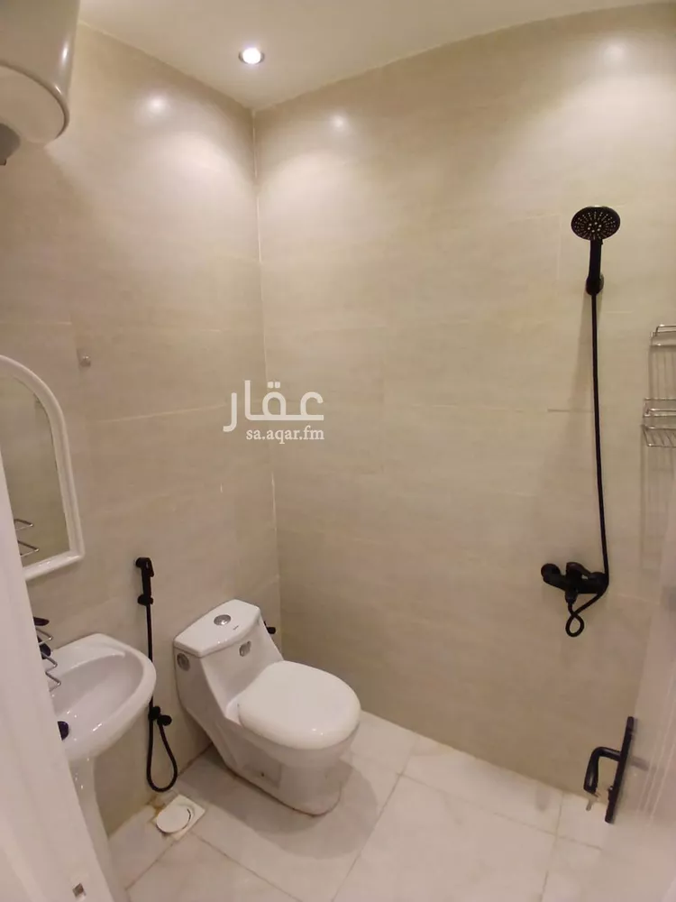 شقة للإيجار في شارع وادي البطحاء, حي الملقا, مدينة الرياض, منطقة الرياض صورة 3