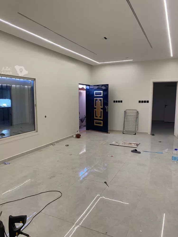Floor for Rent in Riyadh Al Hazm 16
