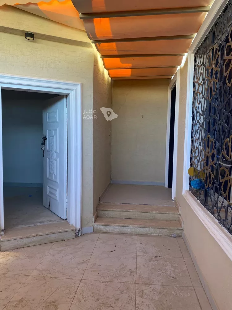 Floor for Rent in Riyadh Al Hazm 6