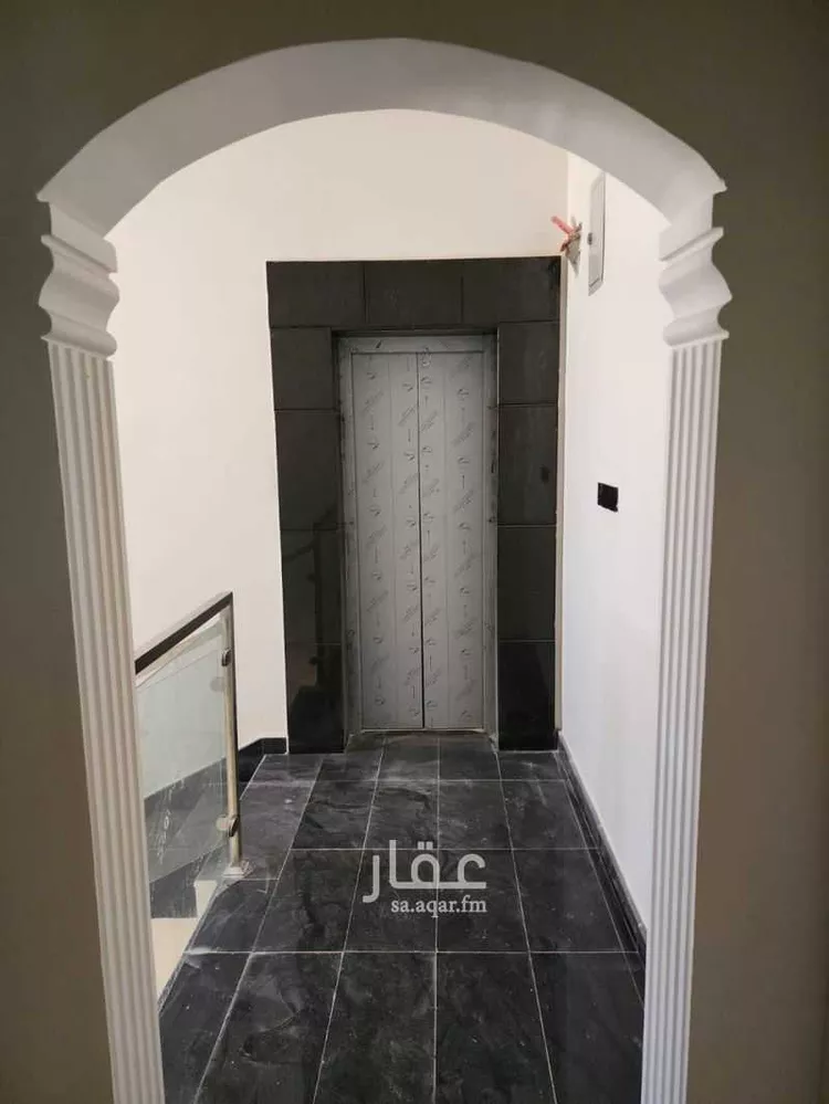 دور للبيع في شارع رأس حيان, حي بدر, مدينة الرياض, منطقة الرياض صورة 4
