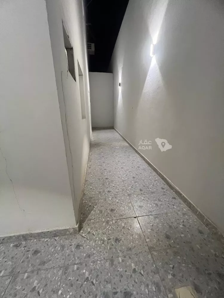 فيلا للإيجار في شارع يزيد اليمامي, حي الخضراء, مدينة المدينة المنورة, منطقة المدينة المنورة 8