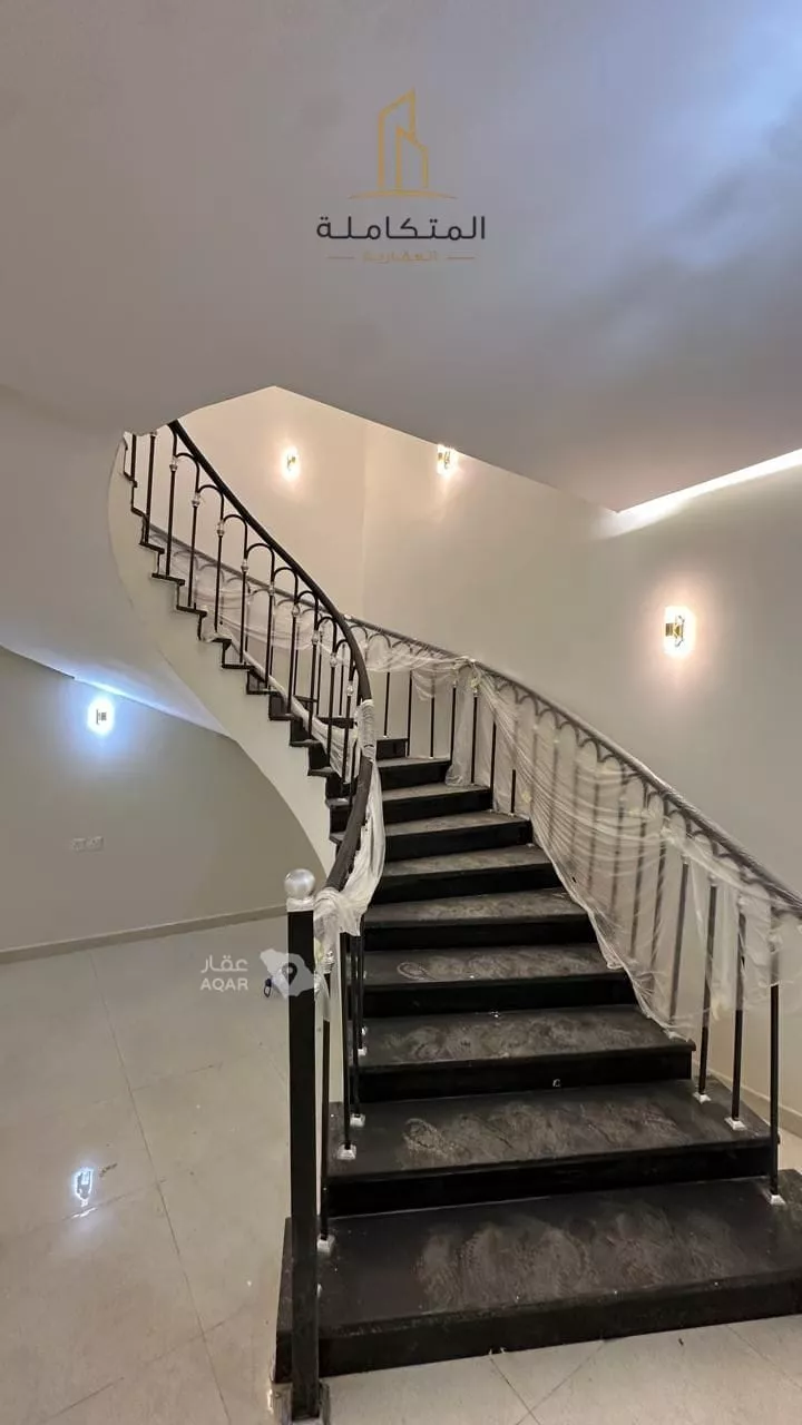 فيلا للإيجار في شارع جذامة بنت وهب الاسدي, حي العزيزية, مدينة المدينة المنورة, منطقة المدينة المنورة 7