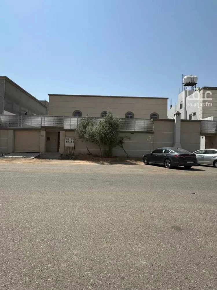 عمارة للبيع في شارع أبو بكر الباطرقاني ، حي الصفا ، تبوك ، منطقة تبوك صورة 2