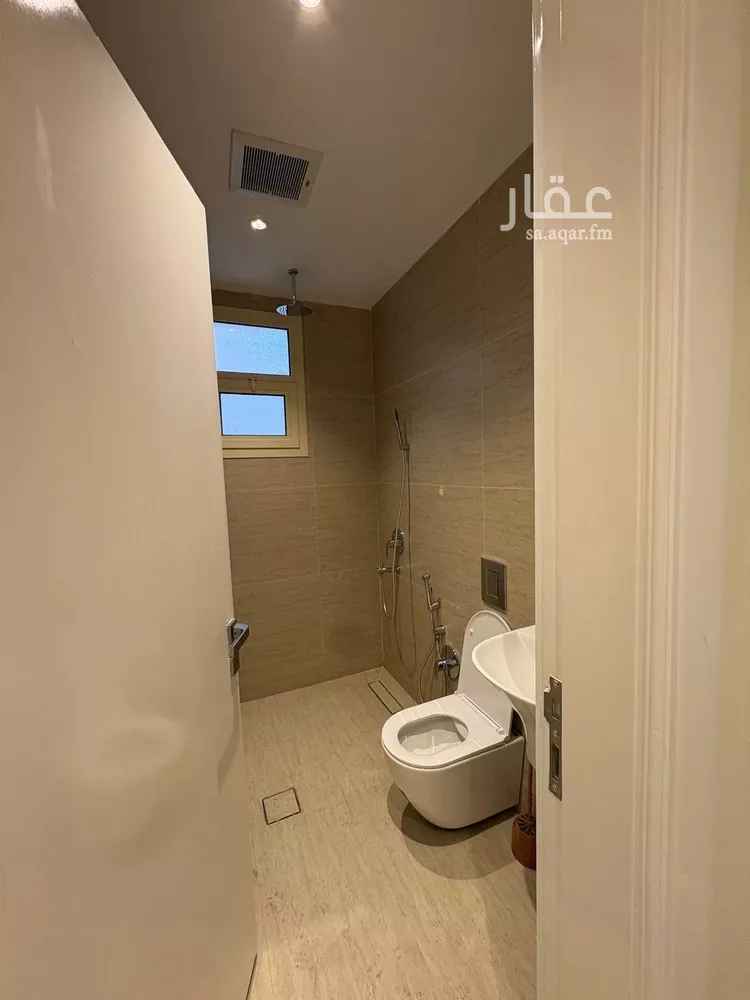شقة للإيجار في شارع الوديان, حي العقيق, مدينة الرياض, منطقة الرياض 11