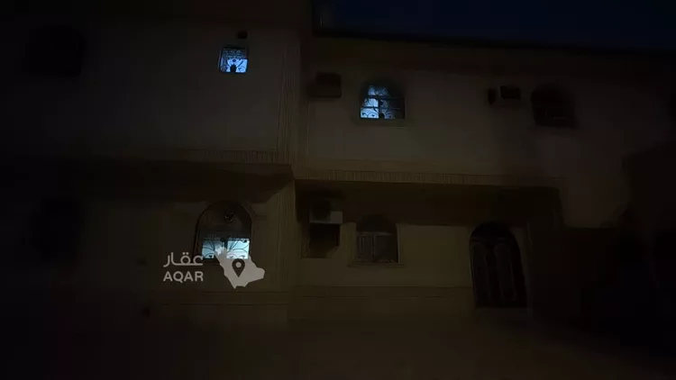 فيلا للبيع في شارع جبل الأرز ، حي الدار البيضاء ، الرياض ، منطقة الرياض صورة 2