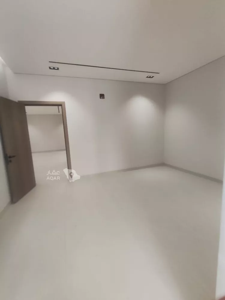 Floor for Sale in Riyadh Sultanah 9