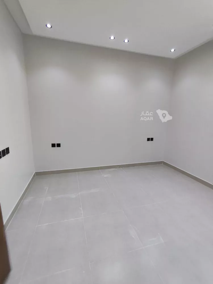 شقة للبيع في شارع الكسائي, حي الزهرة, مدينة الرياض, منطقة الرياض 5