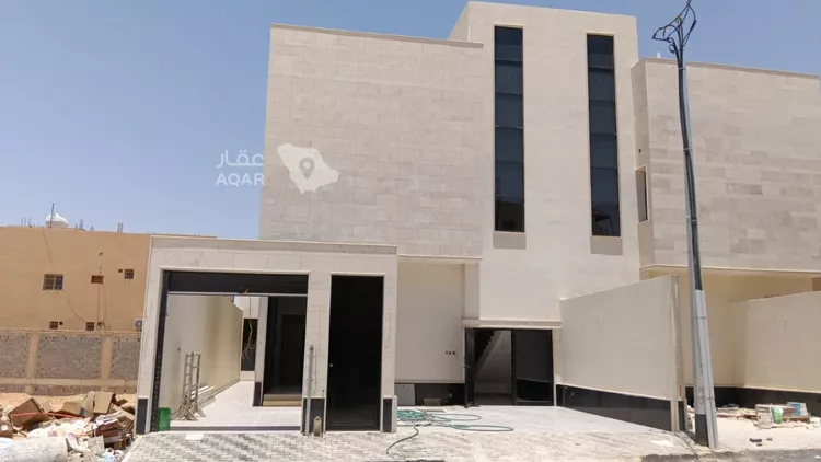 Floor for Sale in Al Muzahimiyah Al Hada