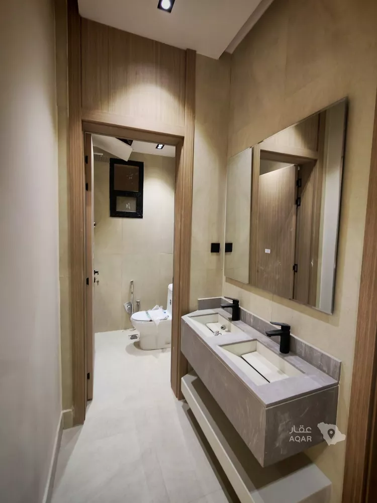Floor for Sale in Riyadh Tuwaiq 10