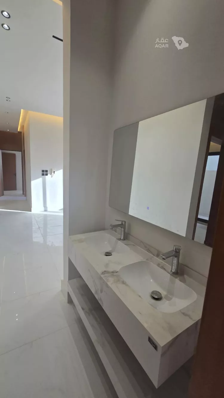 دور للبيع في حي الجنادرية, مدينة الرياض, منطقة الرياض صورة 2