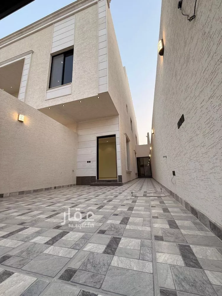 Floor for Sale in Riyadh Al Uraija Al Gharbiyah صورة 2