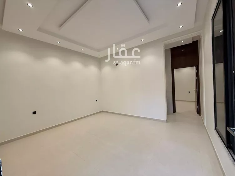 دور للبيع في شارع ابن الحكيم, حي العريجاء الغربي, مدينة الرياض, منطقة الرياض 7