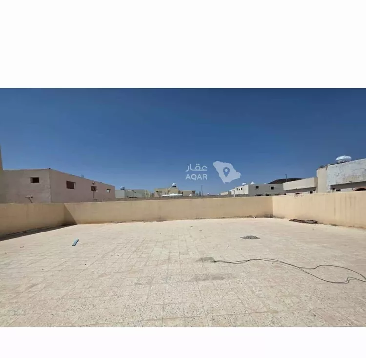 Floor for Sale in Medina Alaaziziyah 10