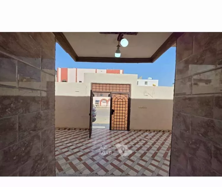 Floor for Sale in Medina Alaaziziyah صورة 4