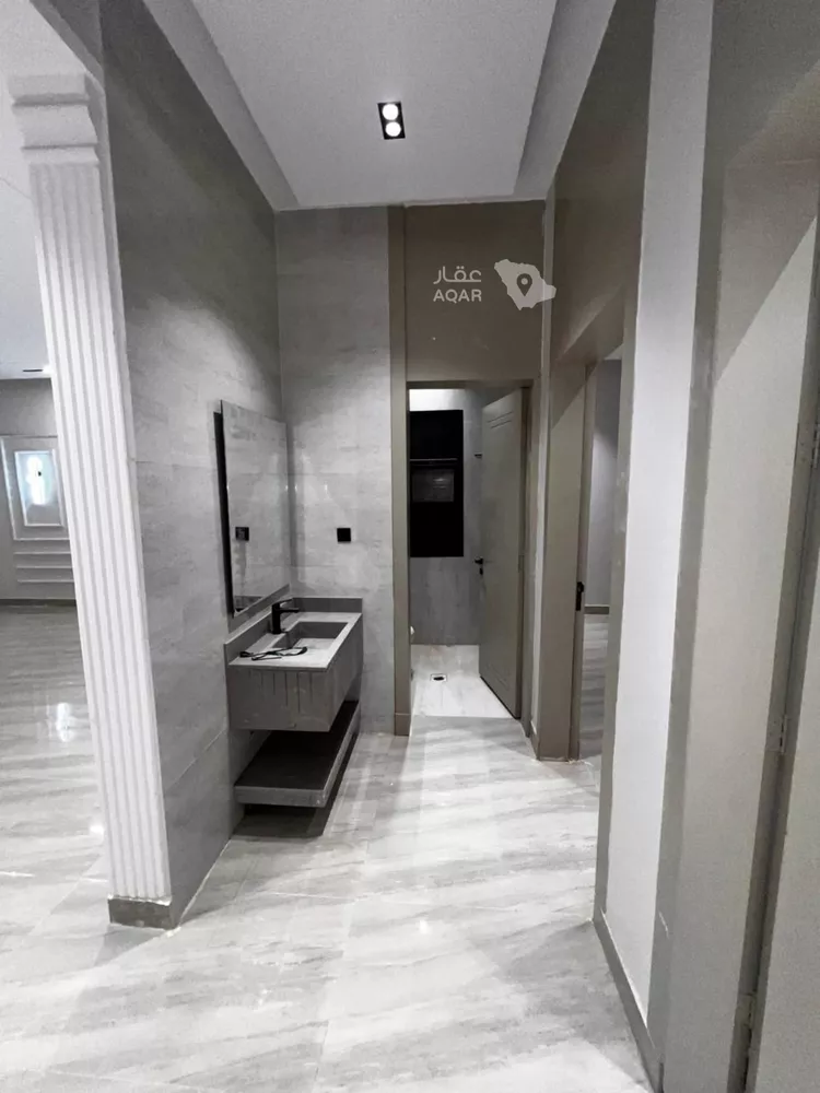 Floor for Rent in Riyadh Badr 10