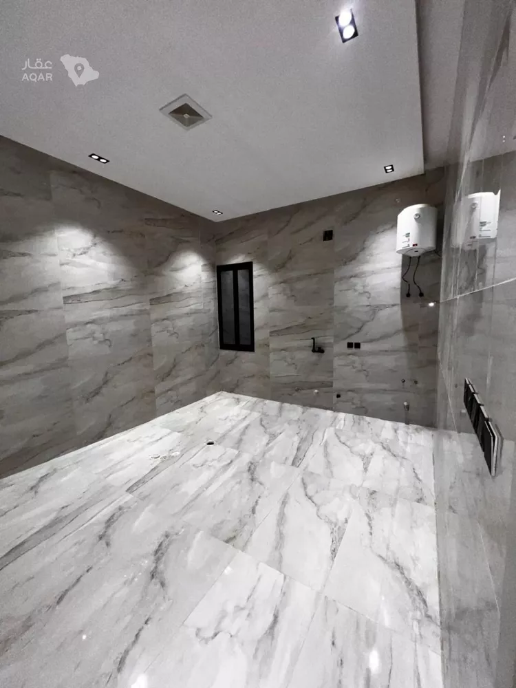 Floor for Rent in Riyadh Badr 15